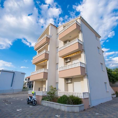 Apartment Angie Τρογκίρ Εξωτερικό φωτογραφία