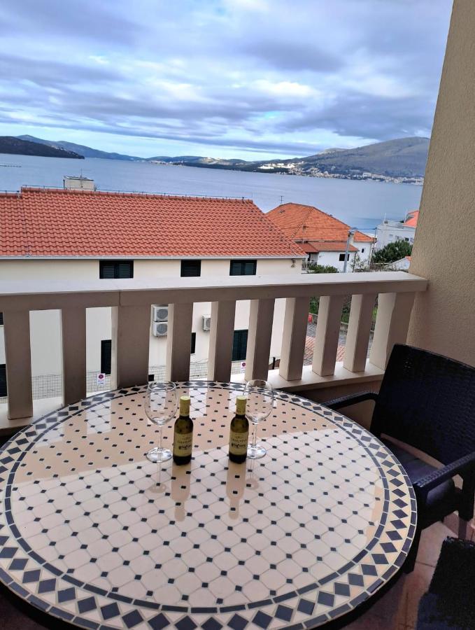 Apartment Angie Τρογκίρ Εξωτερικό φωτογραφία