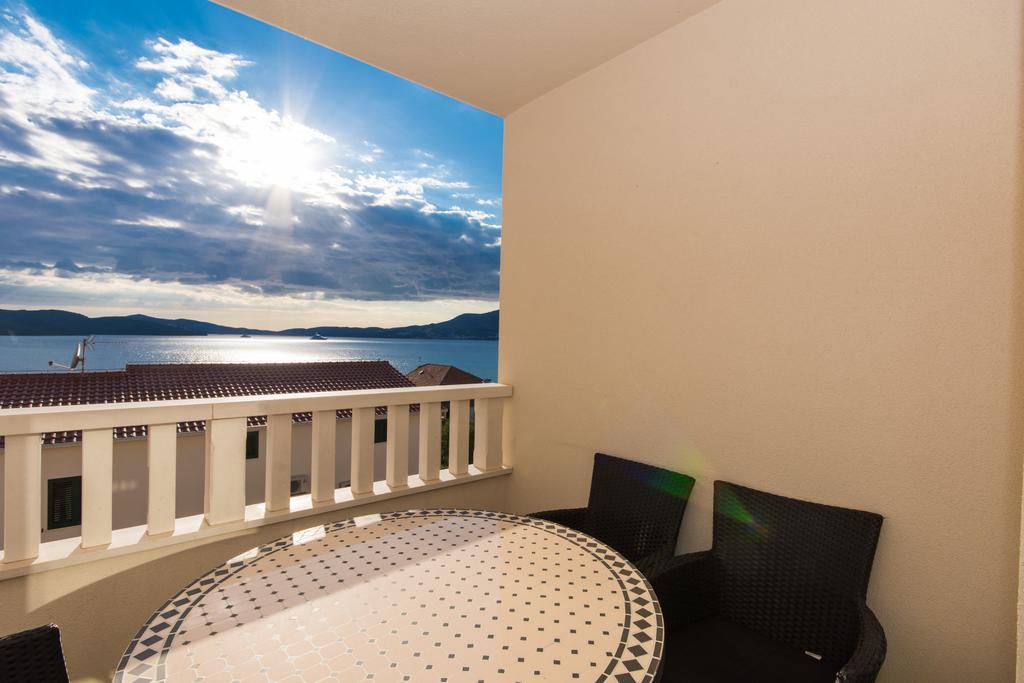 Apartment Angie Τρογκίρ Εξωτερικό φωτογραφία